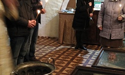 Подарок Храму заместителя председателя Правительства Архангельской области, Е.В. Прокопьевой