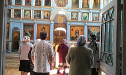 Служба в Воскресенском (летнем) пределе на Рождество Предтечи Господня Иоанна